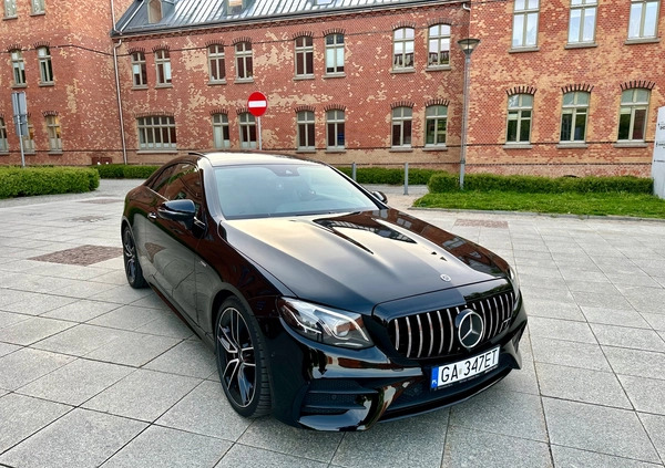 Mercedes-Benz Klasa E cena 284900 przebieg: 102000, rok produkcji 2019 z Gdańsk małe 704